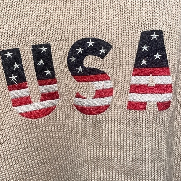 USA rolled collar sweater. Size large - Picture 4 of 6